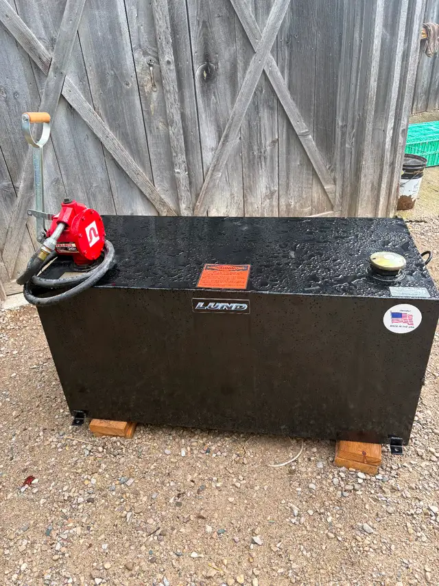 2022 100gal fuel tank with Fill-rite FR152 hand piston pump.