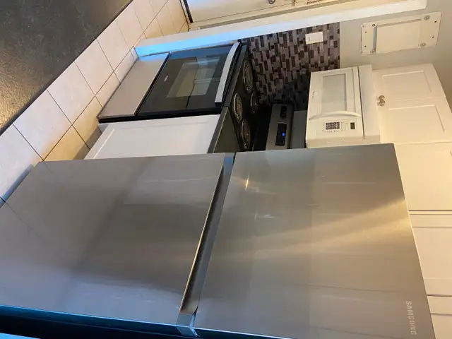 1 Bedroom Apartment in Long Term Rentals in London - Image 5