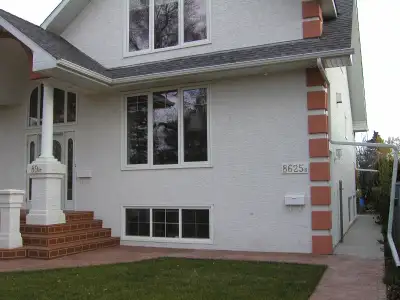 Bonnie Doon 86 Ave 89 St. 1 Bedroom Lower Duplex