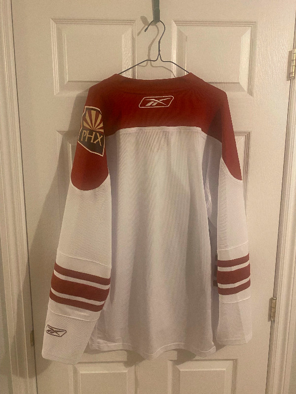 NHL Authentic Licensed Jersey - PhoenixCoyotes in Hockey in City of Halifax - Image 2