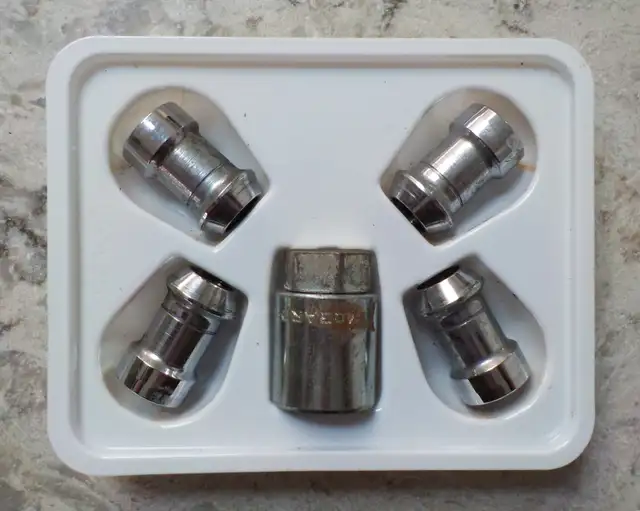 McGard Cone Seat Wheel Lock Set in Other Parts & Accessories in Nanaimo - Image 3