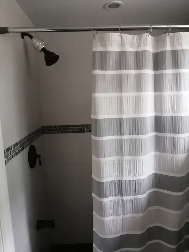 Available Now, Bedroom QEW/Indian Rd, walk in closet63882289617153121