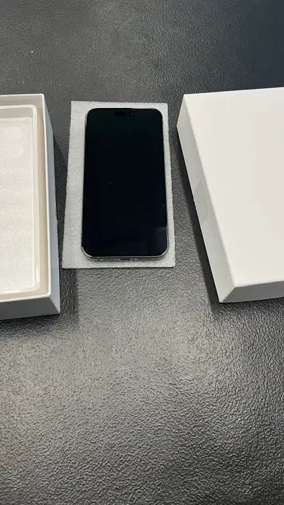 Iphone 15 Pro Max, View more