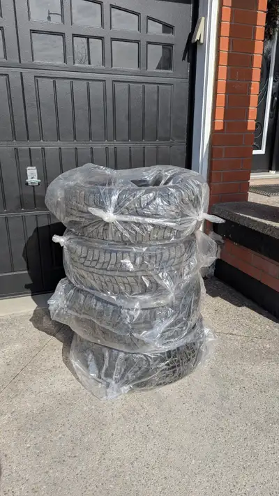 Set of 4 BFGoodrich winter tires, 235/50R18 97H. Purchased from Costco. $850 Retails for $1200. Purc...