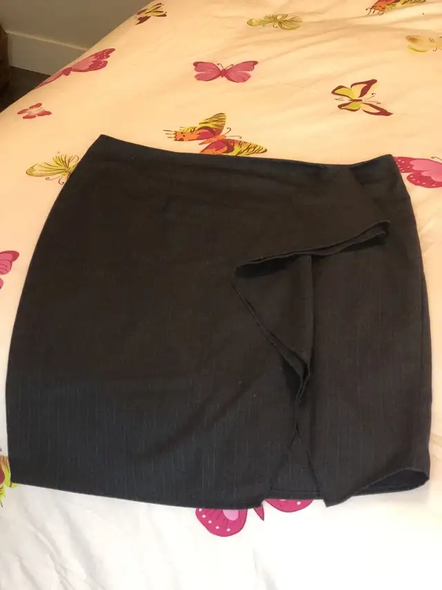 Jupes in Women's - Dresses & Skirts in Longueuil / South Shore - Image 3