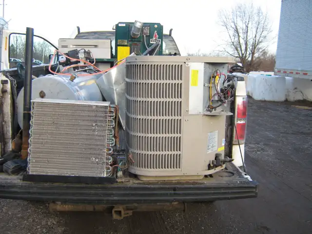 ** WANTED **  USED AIR CONDITIONERS @ COILS in Heating, Cooling & Air in Oshawa / Durham Region - Image 2