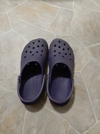 crocs size 9 male, View more