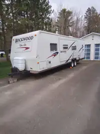2007 Rockwood travel trailer