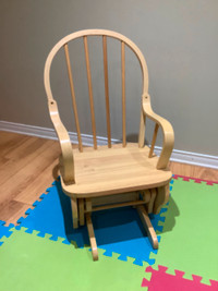 Chaise berçante pour enfant
