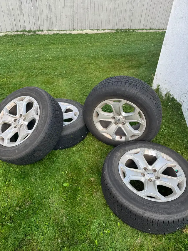 Ford Edge SUV563818468098058247
