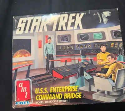 AMT Star Trek USS Enterprise, View more
