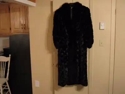 Manteau de pattes de vison, View more