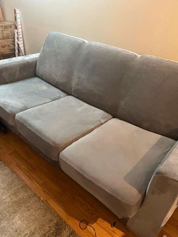 Couch for sale in Couches & Futons in City of Toronto