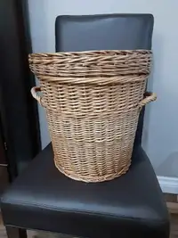 Wicker Basket With Lid