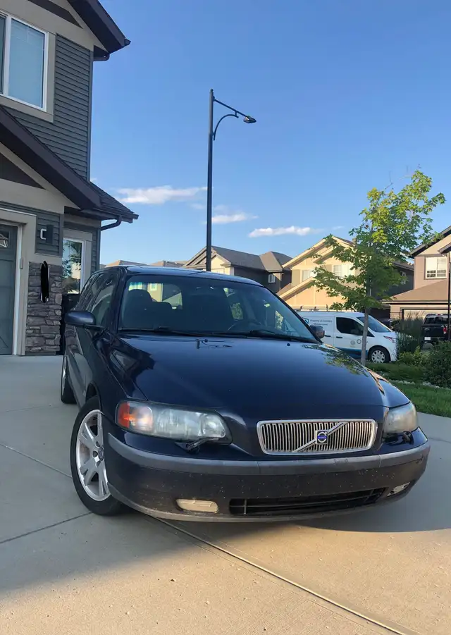 2004 Volvo V70516248240013322241