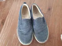Kamik/Reebok/Western Chief shoes size 11-12 kids