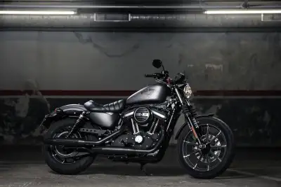 A beauty. Part cruiser and part classic sport bike. 100% style and performance. Aggressive black mat...