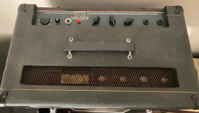 Vintage Vox AC-100 amp from about 1968 in Amps & Pedals in City of Toronto - Image 3