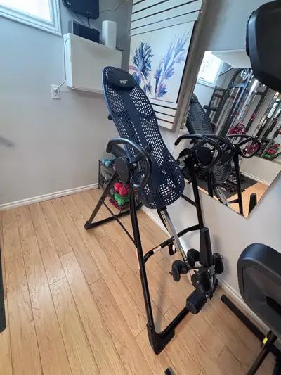 Inversion table - see pic Serious inquiries only