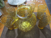 Pot avec 6 verres Antique - Pot with 6 glasses Antique