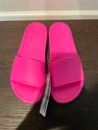 New W7 Crocs Women's Kadee Slide sandals, View more