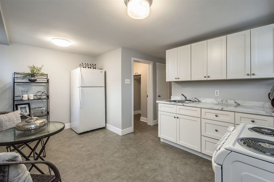 Beautiful Apartment in the Heart of Fairview 2