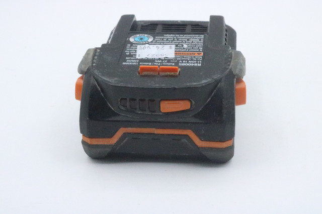 AC840085 18V Hyper™ Lithium Compact Battery (#38027-1) in Power Tools in City of Halifax - Image 4