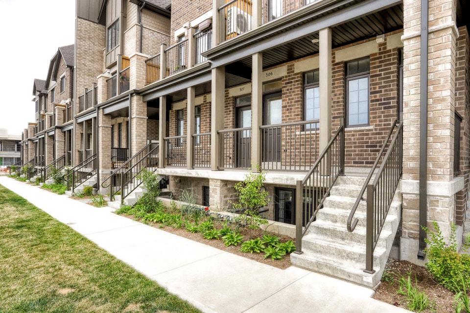 2 BED + 2.5 BATH Luxury Two-Storey Townhome in Guelph 3