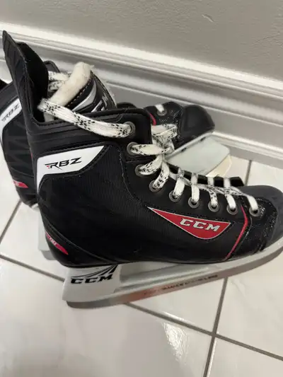 Mens skates, View more