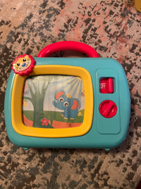 WIND UP SCROLLING MUSICAL TV SCREEN TOY JUNGLE ANIMALS
