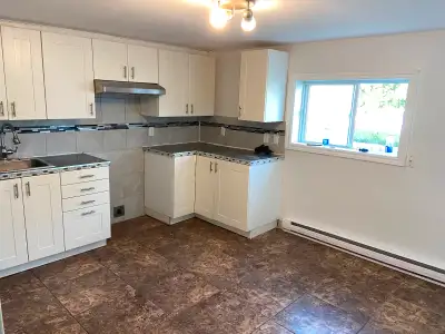 4 1/2  à louer Chomedey Laval