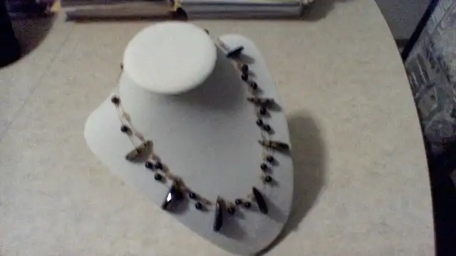 GREEN/COGNAC AMBER NECKLACE62863267625219122