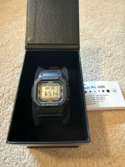 Very nice Casio G Shock, Solar powered , slightly used but no scratches at all , like new condition...