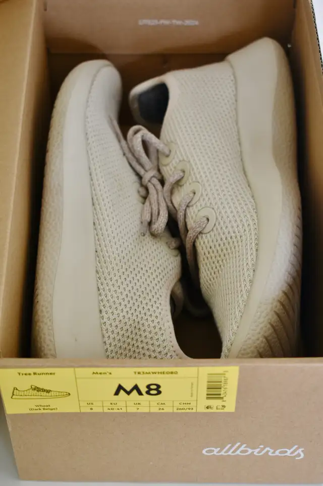 Allbirds Men's Tree Runners in Men's Shoes in Markham / York Region - Image 8
