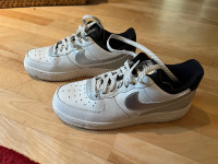Nike Air Force - W Size 8.5
