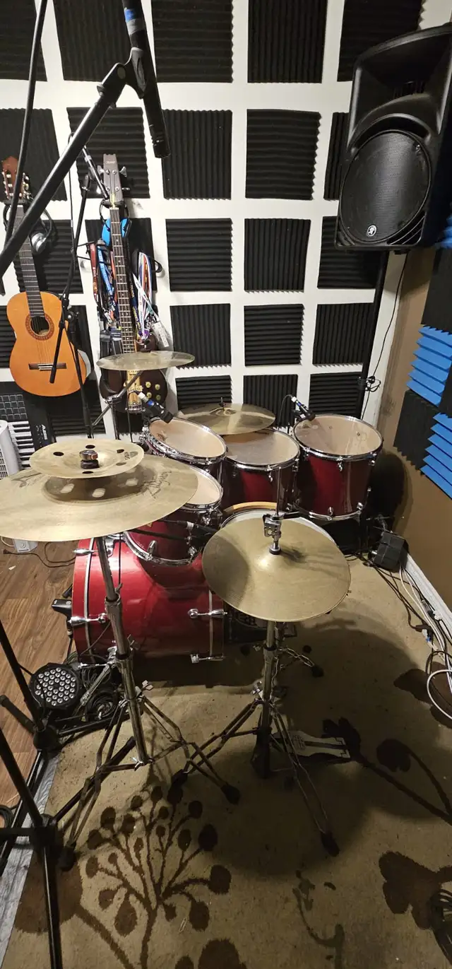 drum580123694602670087