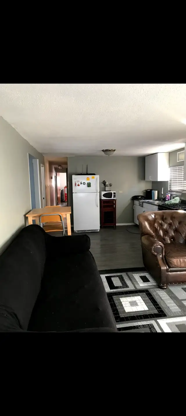 1970 Mobile home needs to be moved ASAP56x18ft 4 bed plus den in Houses for Sale in Calgary - Image 9