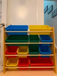 Kids toy shelf