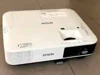 EPSON PowerLite 1980WU WUXGA/FHD 3LCD Projector, 4400 Lumens
