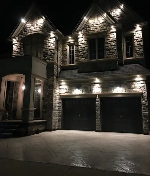 One bedroom Legal basement apartment, inclusive of utilities in Oakviile (Trafalgar & Dundas) for le...