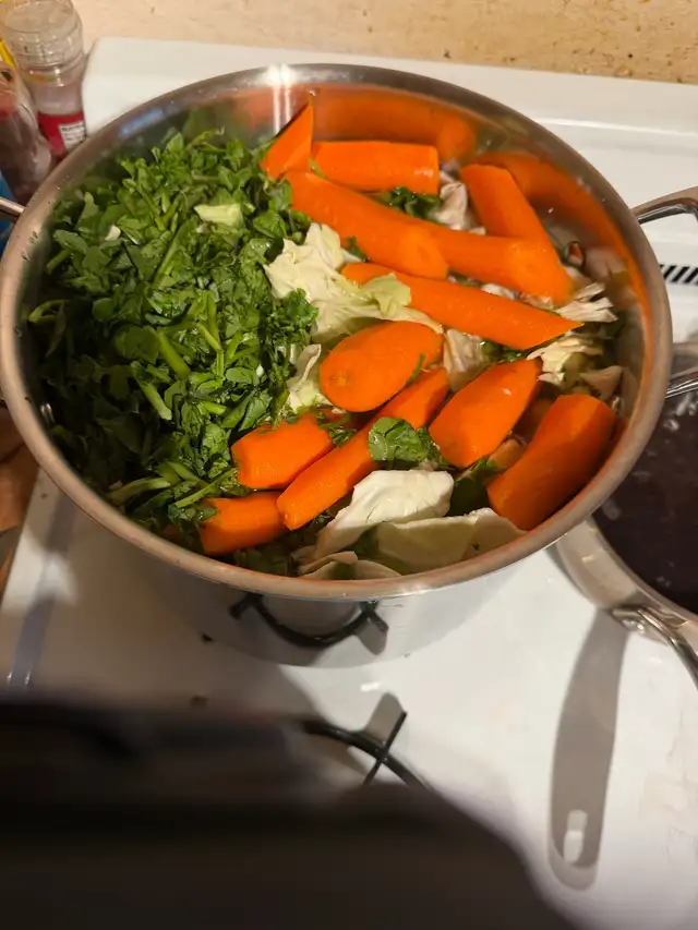 Chef /Cook needed to prepare healthy food for elderly chemo Pt