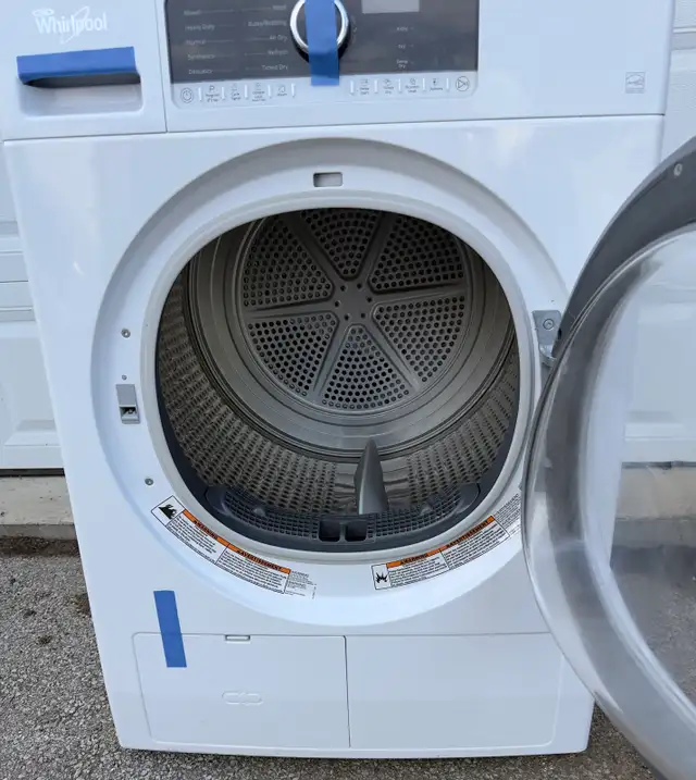 24” WHIRLPOOL ELECTRIC DRYER VENTLESS FRONT LOAD STACKABLE  in Washers & Dryers in City of Toronto - Image 3