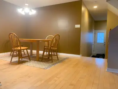 Room available Sept. 1 for co-op student