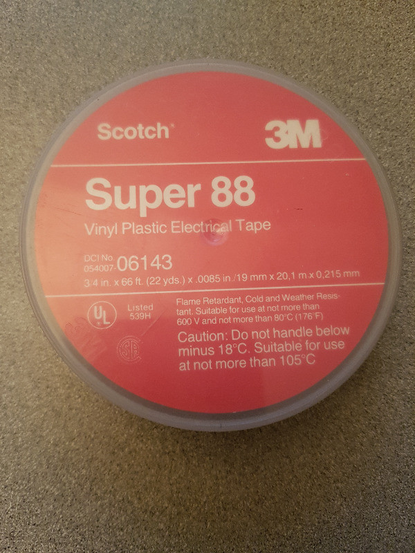 3m Scotch Super 88 Vinyl Electrical Tape, 3/4" X 66'' NEUF 06143 dans Autre  à Laval/Rive Nord