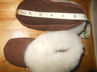 Baby mouton slippers
