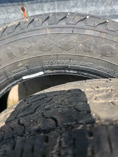 2x 175/65/R15 firestone all season tires only 2