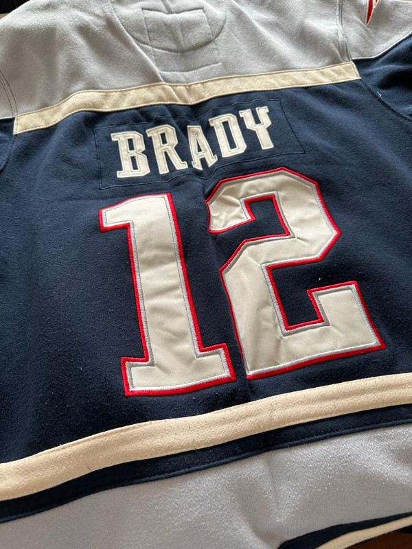 NFL New England Patriots Jersey - #12 Tom Brady in Football in City of Toronto - Image 2