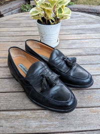 Johnston & Murphy Tassel Loafers men's 9