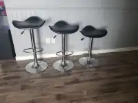 3 x bar stools