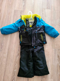 2 piece snowsuit and neck warmer